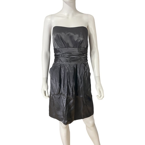 David's Bridal Bridesmaid Strapless Dress - Picture 2 of 6